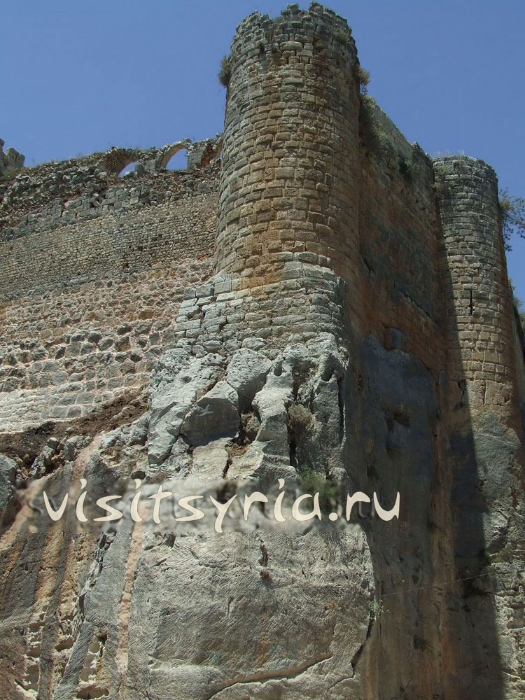 Угловая башня